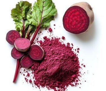 there-is-pile-beets-pile-red-powder_1034463-92331