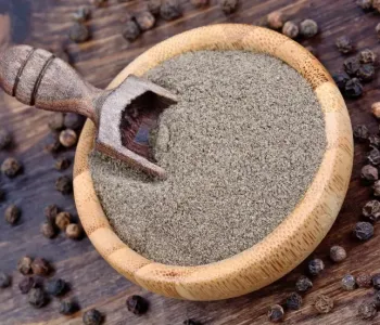 Black-Pepper-Powder