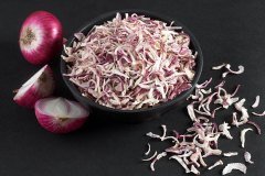 Pink-Onion-Flakes