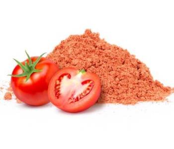 tomato powder isolated on white background